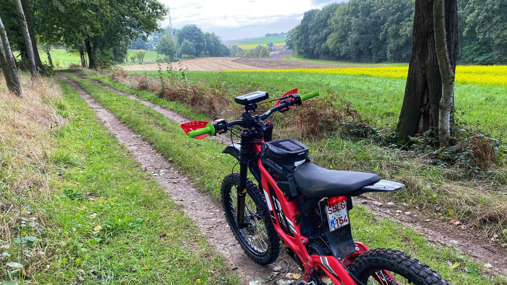 elektrisch enduro Sur-Ron Endurofun Herfstrit 17