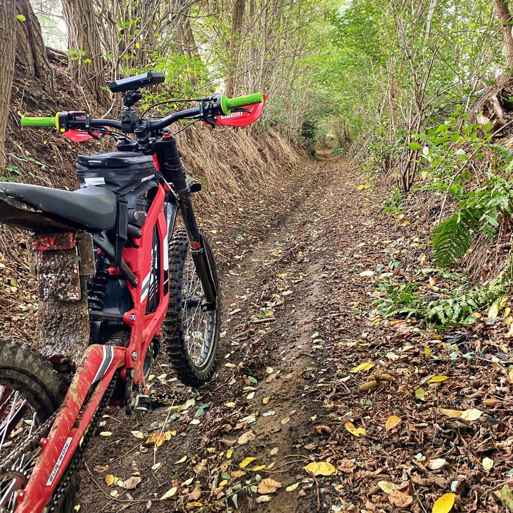 elektrisch enduro Sur-Ron Endurofun Herfstrit 2