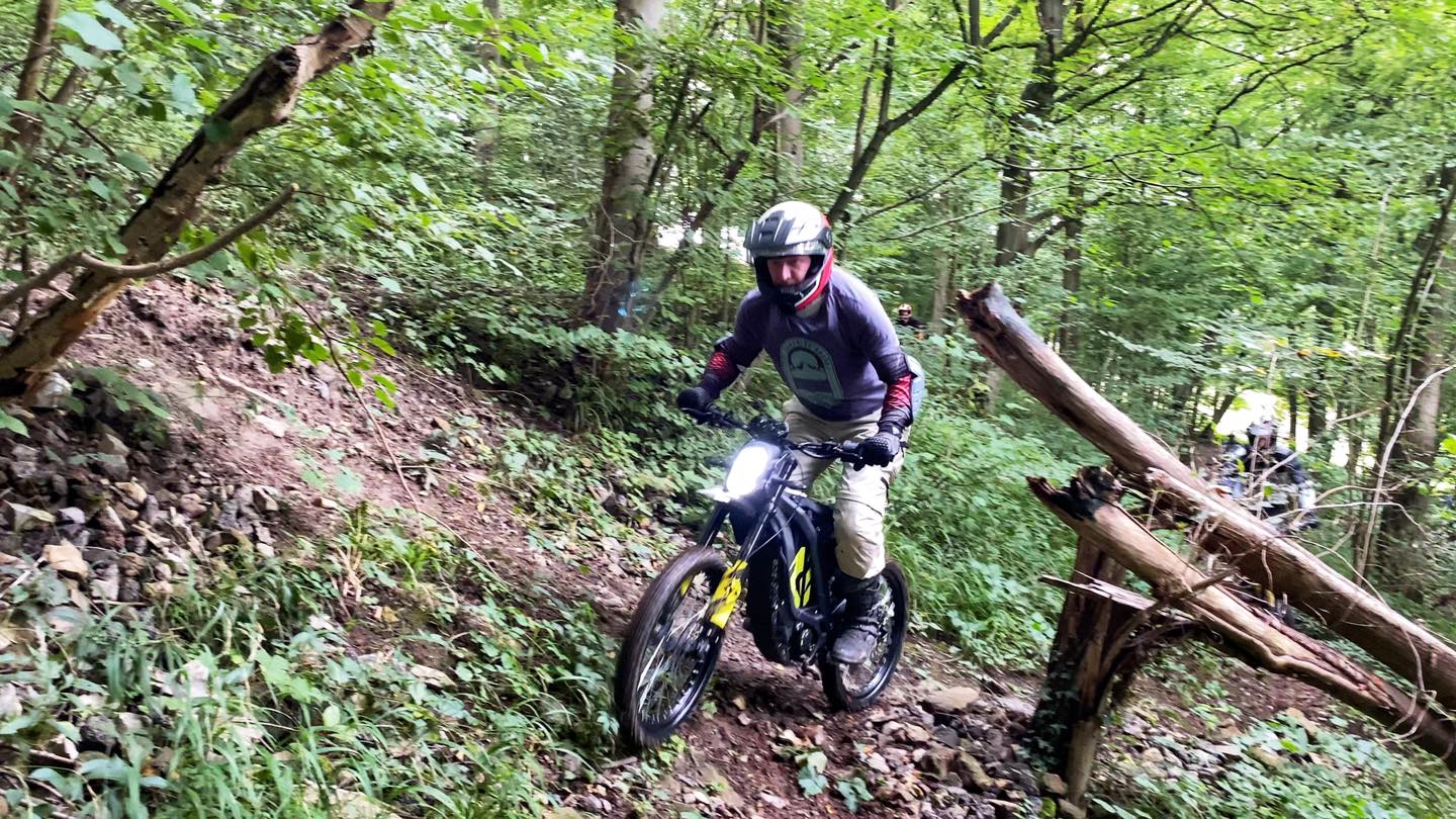 Endurofun-e-enduro bilstain vrienden uitstap 17